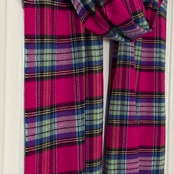 Plaid Cashmere Scarf - NWOT - Picture 7 of 10